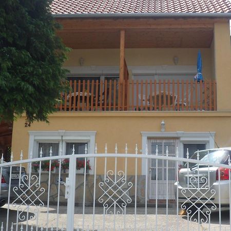 Ildiko Appertements Apartment Залакарос Екстериор снимка